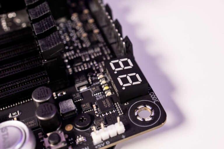 Motherboard error codes explained (ASUS, MSI, Gigabyte)